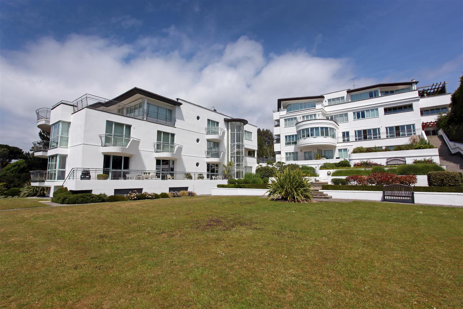 3 Bedroom Apartment Haven Road, Canford Cliffs, Poole